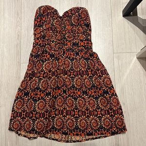 NWOT- UO Strapless Dress